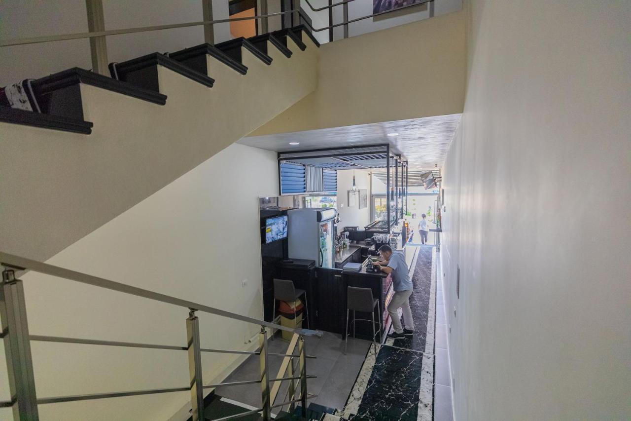 Hotel Pirro Wlora Zewnętrze zdjęcie