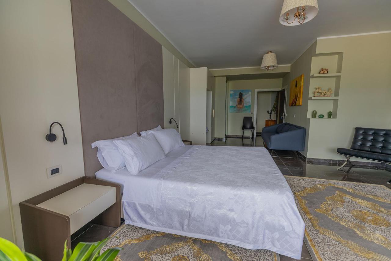 Hotel Pirro Wlora Zewnętrze zdjęcie
